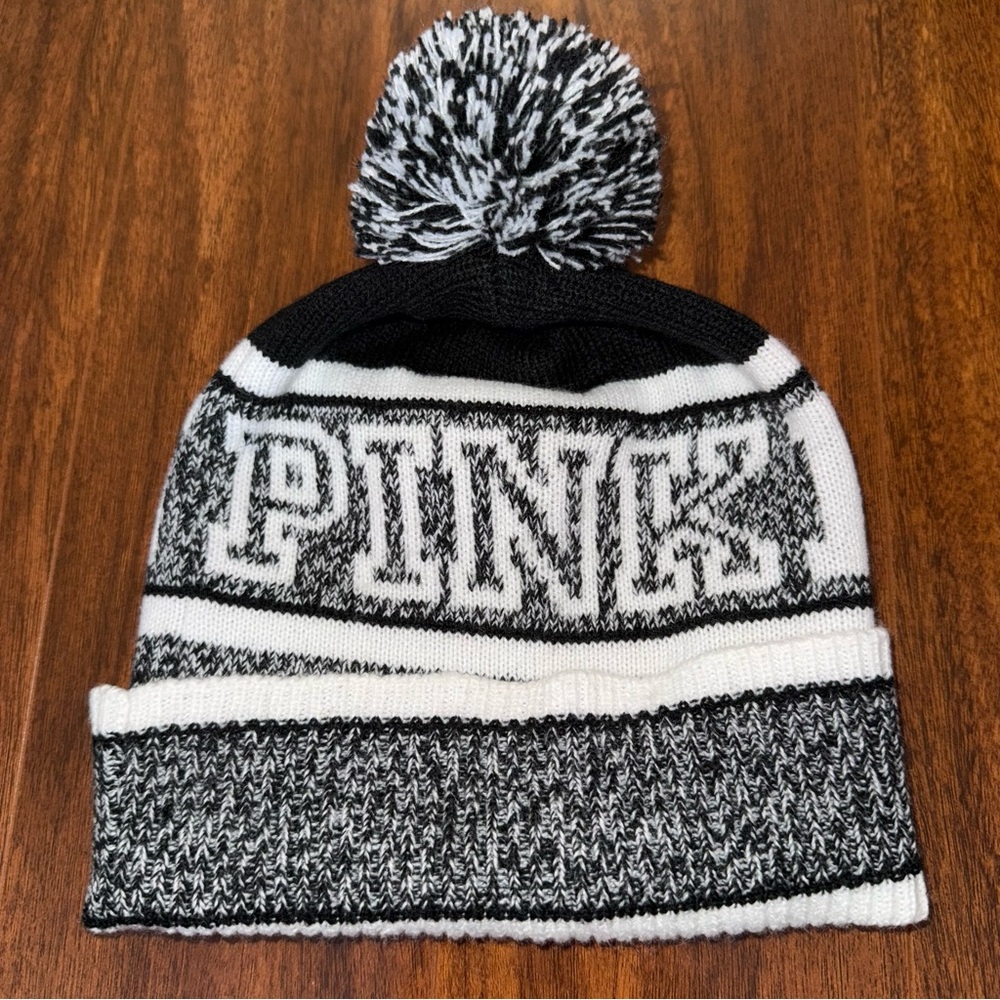 Victoria’s Secret PINK Nation Black White Knit Pom Beanie OS Warm Winter Hat